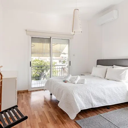 Apartment Getaway *
